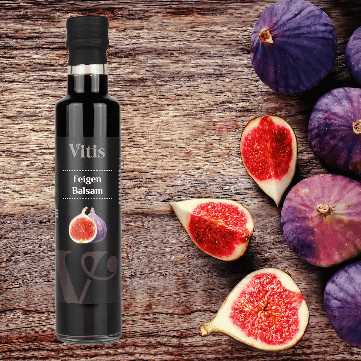 Eine Flasche Feigen Balsam von Vitis auf dekorativem Hintergrund.