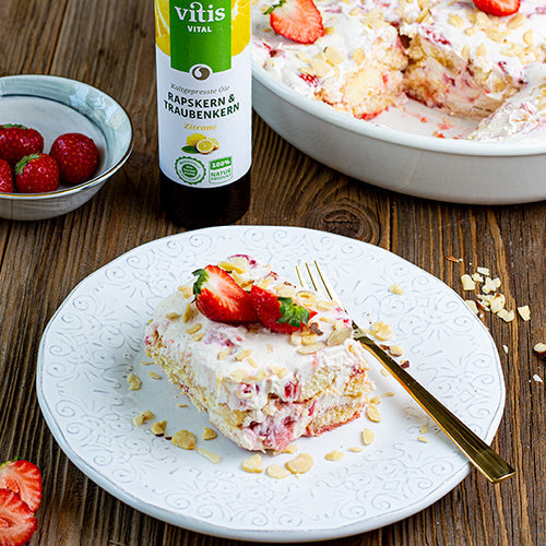 Ein Erdbeertiramisu mit Raps und Traubenkernöl Zitrone von Vitis24.