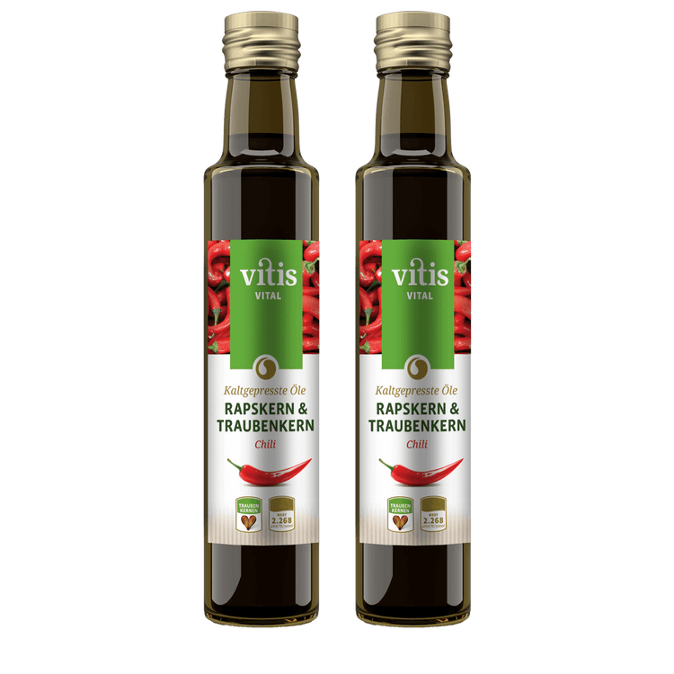 2 Flaschen a 250ml kaltgepresstes Raps- und Traubenkernöl Geschmacksnote Chili von der Firma Vitis Traubenkern GmbH.